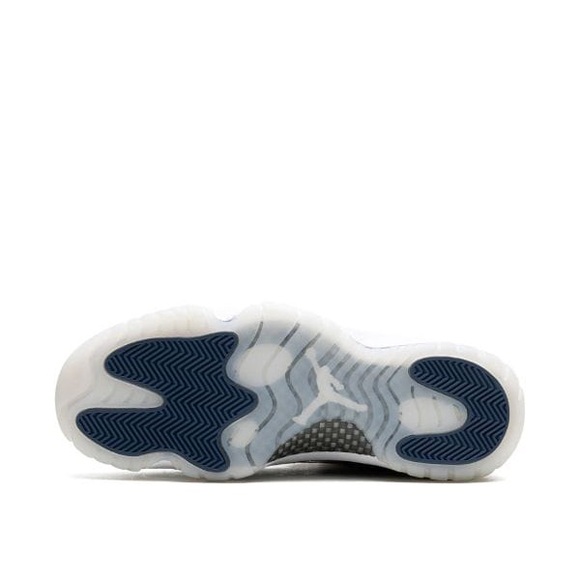 Jordan 11 Retro Low "Diffused Blue" sneakers - Picture 4 of 5